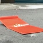 台湾で道端に落ちている赤い封筒を絶対に拾ってはいけない…警察ですら拾わないその理由…