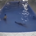 子供がプールで溺れる事にいかに気付きにくいか…溺れるというイメージの真逆だった…